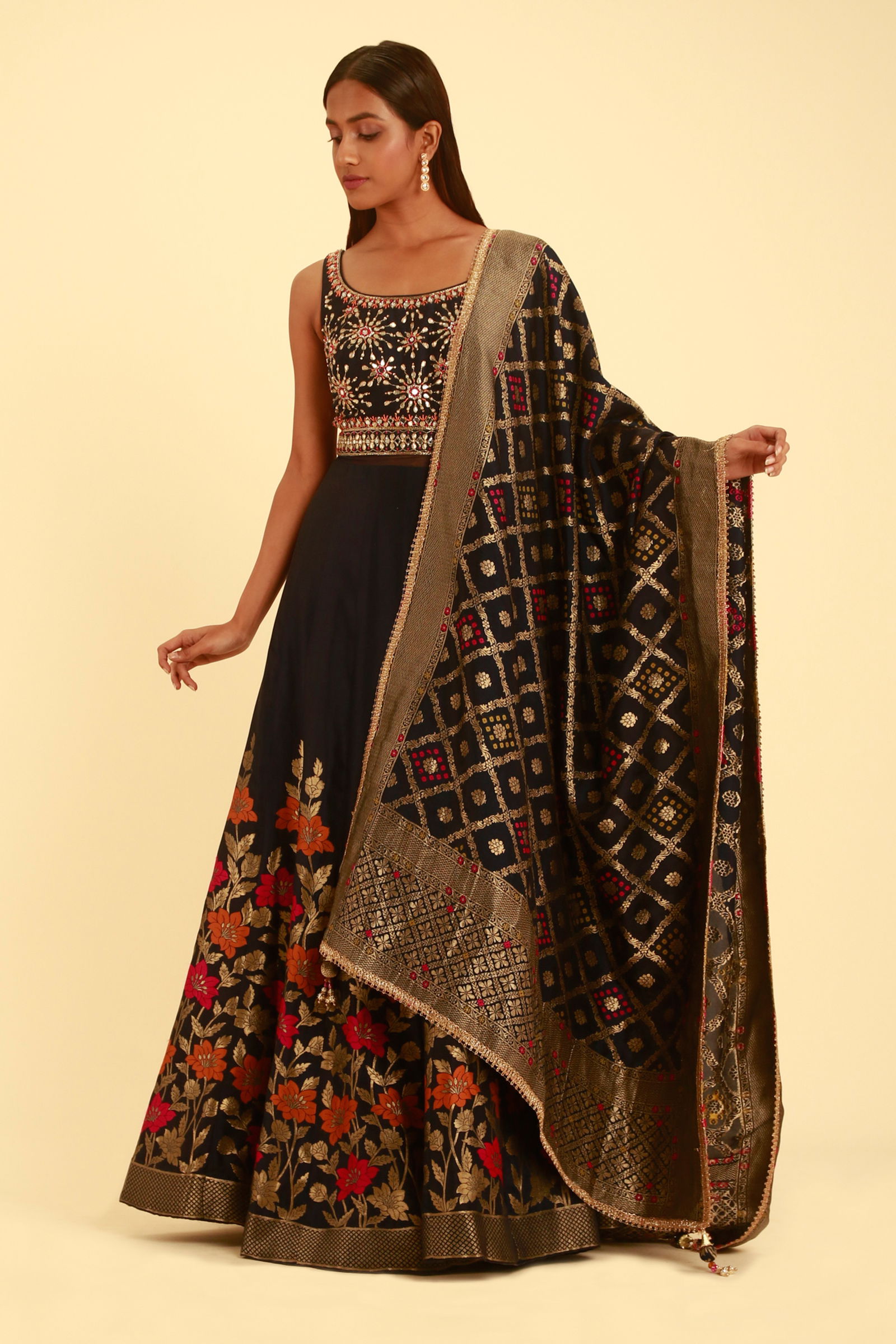 Black anarkali with banarasi dupatta hotsell